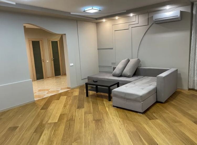 Аренда 4-комнатной квартиры 168 м², Раисы Окипной ул., 8