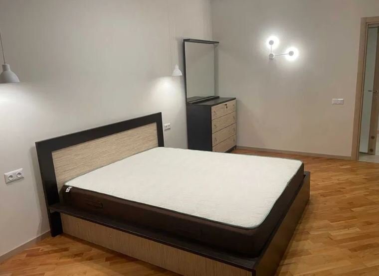 Аренда 4-комнатной квартиры 168 м², Раисы Окипной ул., 8