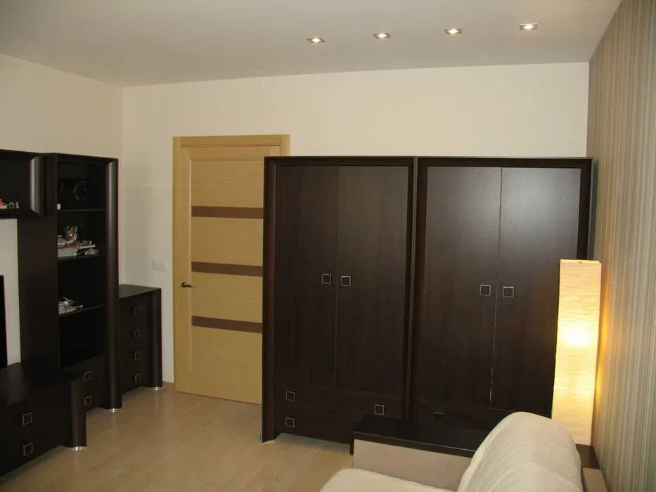 Аренда 3-комнатной квартиры 90 м², Героев Обороны ул., 10А