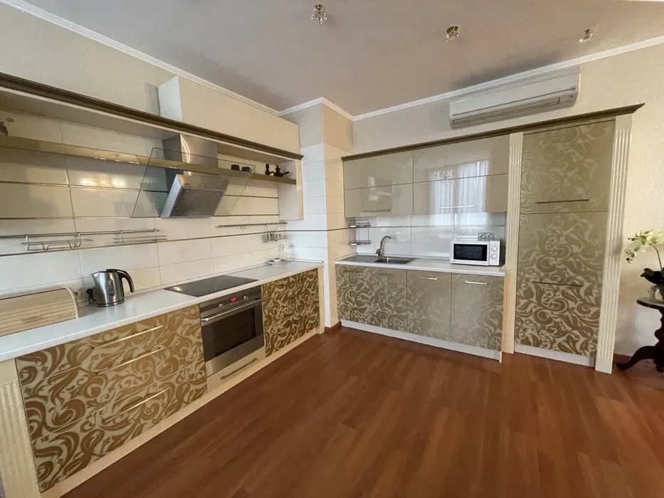 Аренда 2-комнатной квартиры 113 м², Тараса Шевченко бул., 33Б