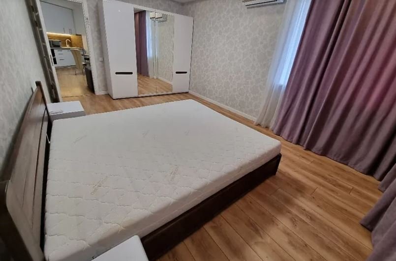 Оренда 1-кімнатної квартири 56 м², Старонаводницька вул., 13