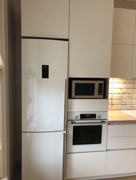Аренда 1-комнатной квартиры 45.5 м², Жилянская ул., 68