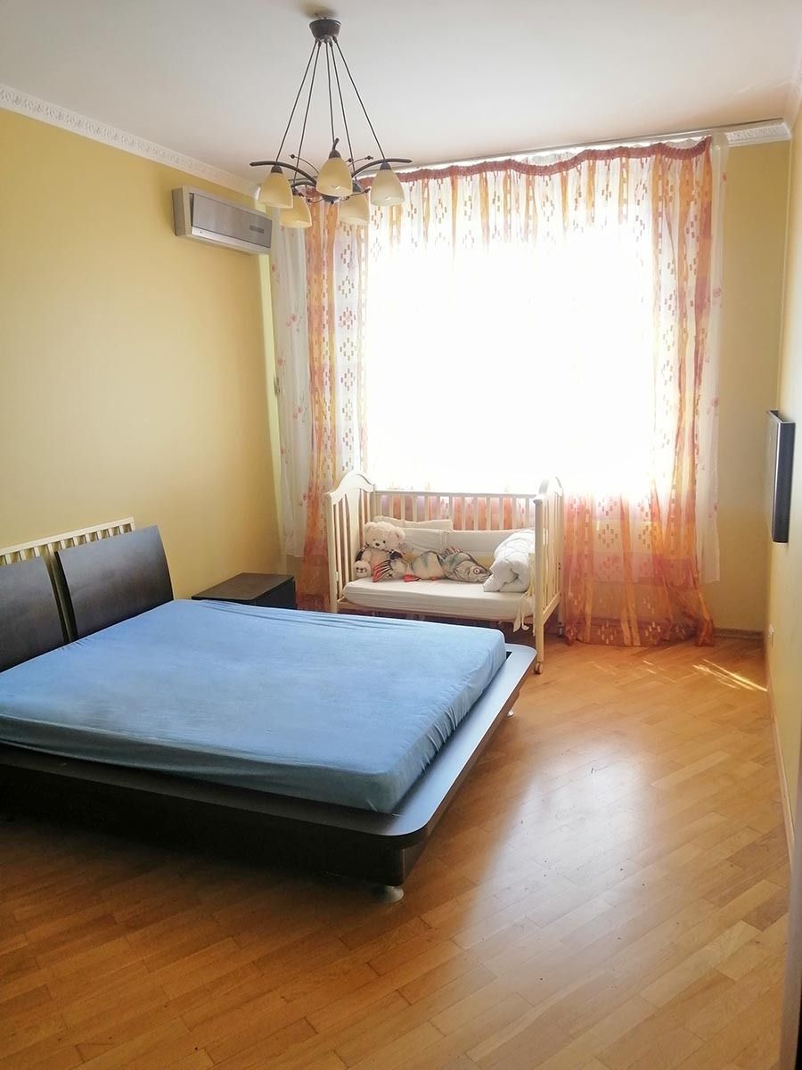 Оренда 3-кімнатної квартири 125 м², Московська вул., 46/2