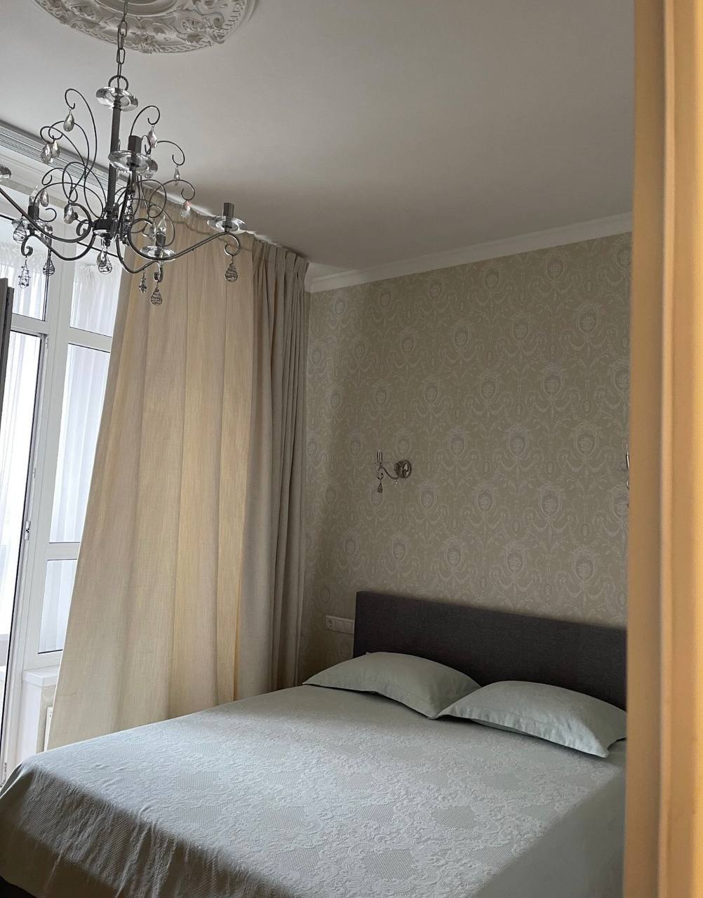 Аренда 3-комнатной квартиры 102 м², Жилянская ул., 118