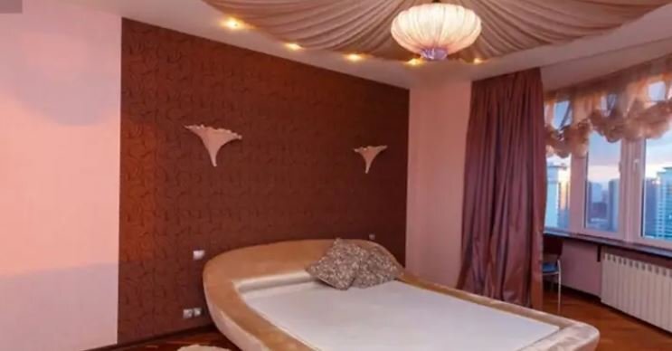 Оренда 2-кімнатної квартири 105 м², Дніпровська наб., 25