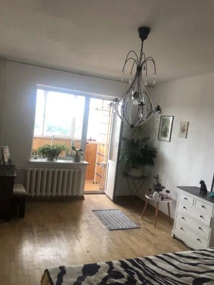 Аренда 4-комнатной квартиры 120 м², Семьи Праховых ул., 27