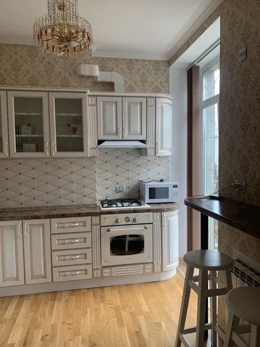 Аренда 2-комнатной квартиры 58 м², Бориса Гринченко ул., 4