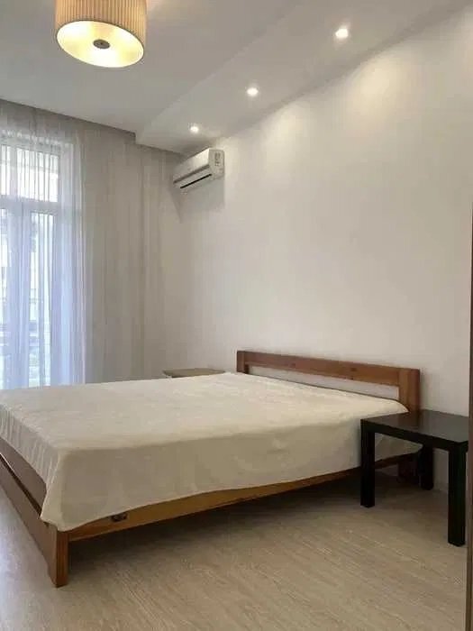 Аренда 1-комнатной квартиры 45 м², Василия Тютюнника ул., 51/1А