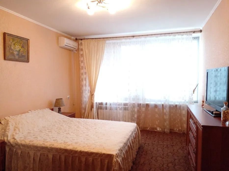 Аренда 2-комнатной квартиры 60 м², Василия Тютюнника ул., 22/26