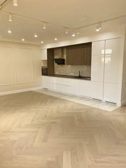 Оренда 3-кімнатної квартири 150 м², Богдана Хмельницького вул., 58А