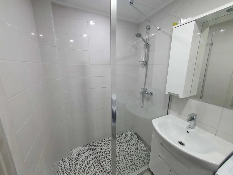 Оренда 3-кімнатної квартири 78 м², Виноградний пров., 6
