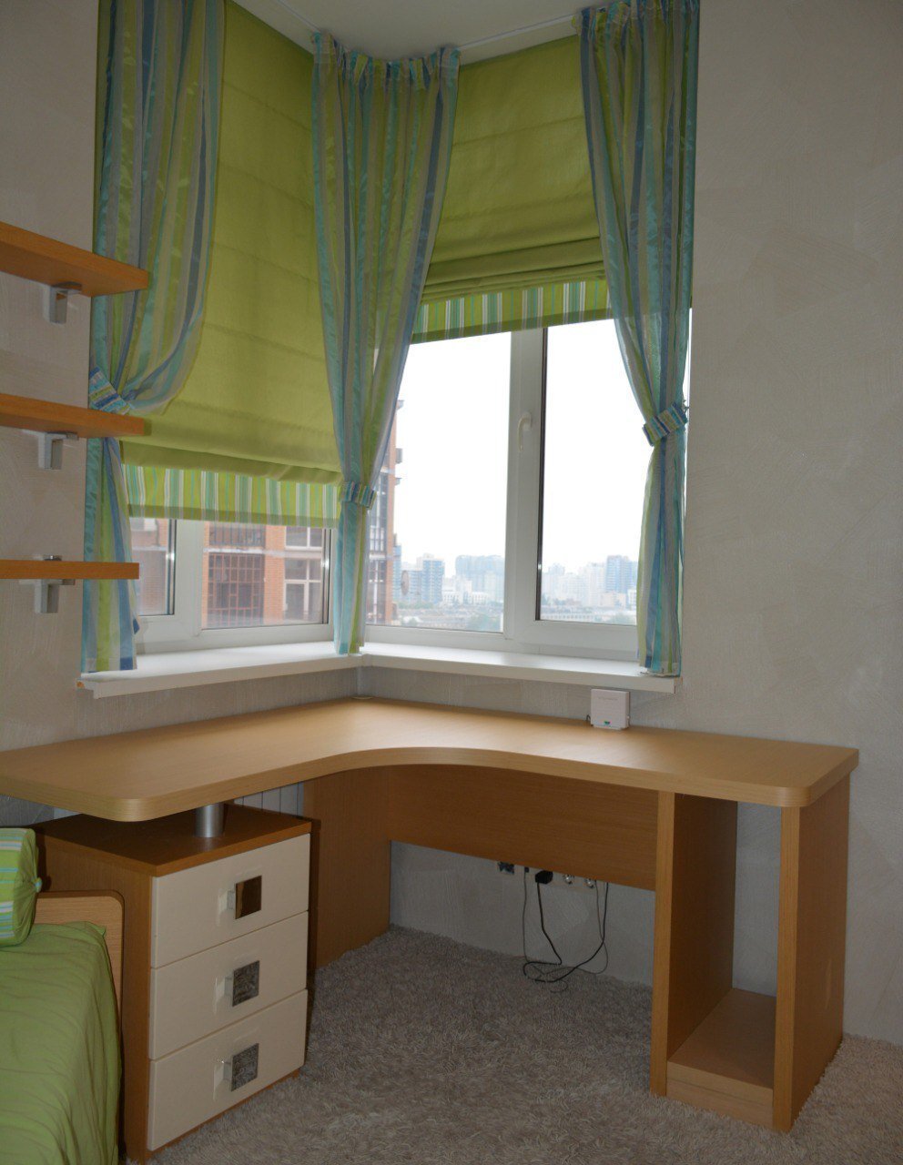 Аренда 3-комнатной квартиры 130 м², Евгения Коновальца ул., 32Г