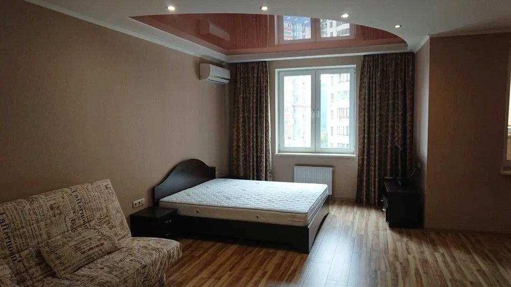 Аренда 1-комнатной квартиры 52 м², Златоустовская ул., 55