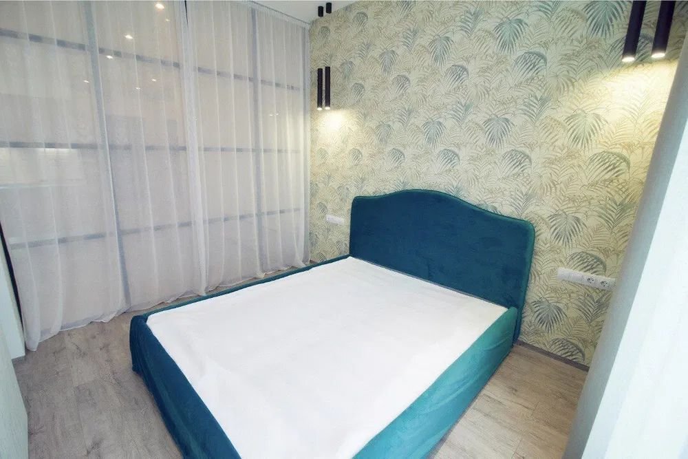 Аренда 1-комнатной квартиры 59 м², Евгения Коновальца ул., 44А