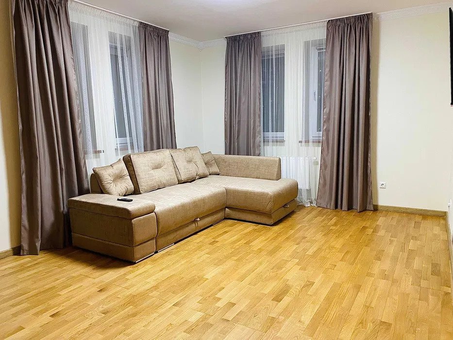 Аренда 2-комнатной квартиры 70 м², Голосеевская ул., 13А