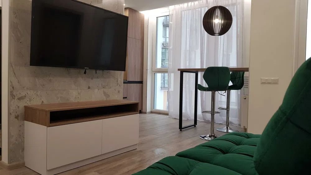 Оренда 1-кімнатної квартири 45 м², Богданівська вул., 7Д