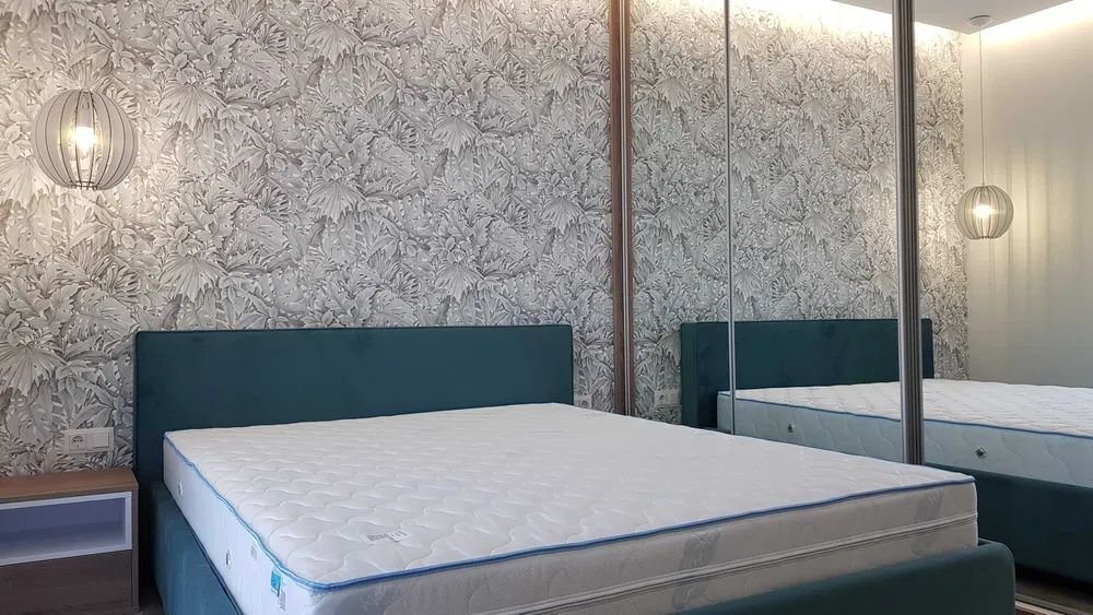 Оренда 1-кімнатної квартири 45 м², Богданівська вул., 7Д