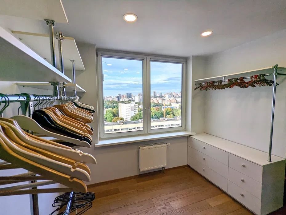 Аренда 2-комнатной квартиры 110 м², Валерия Лобановского просп., 150