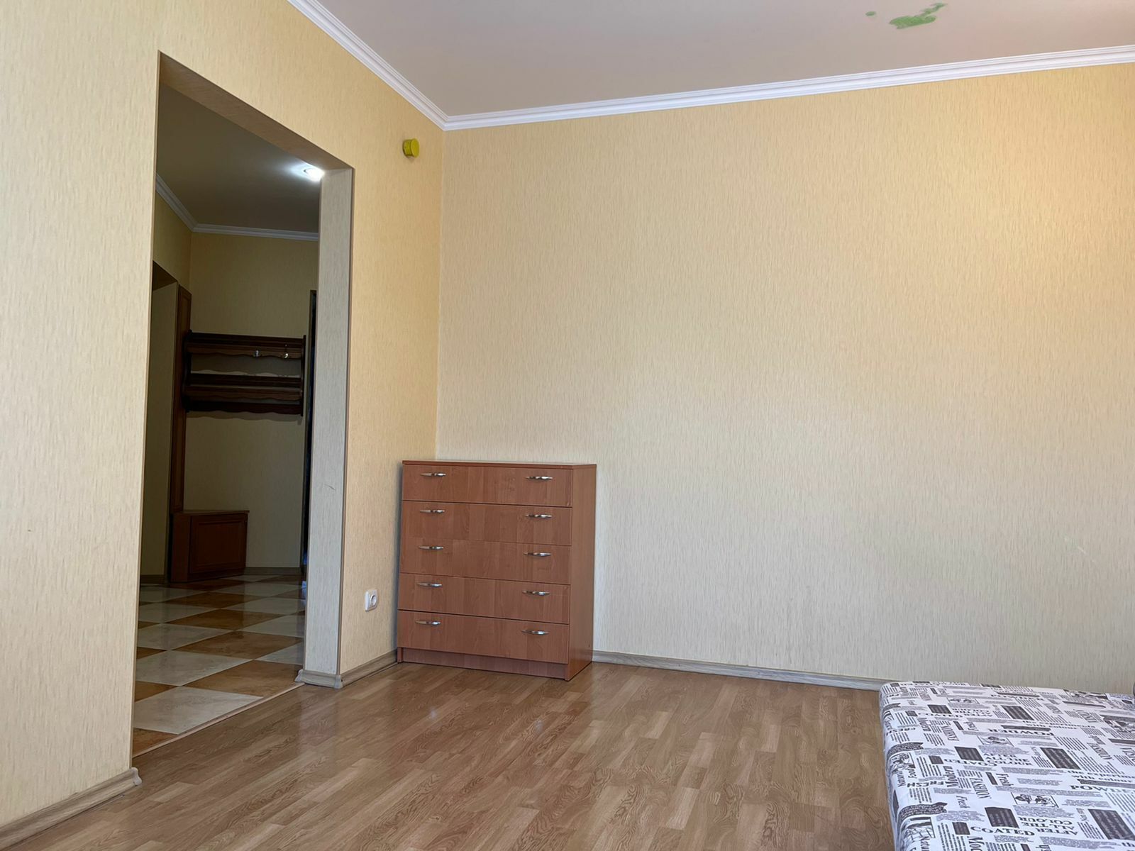 Оренда 2-кімнатної квартири 74 м², Урлівська вул., 19