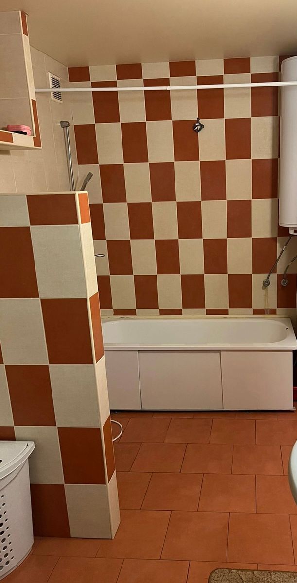 Оренда 2-кімнатної квартири 74 м², Урлівська вул., 19