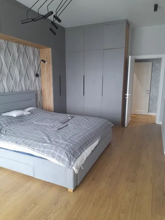 Аренда 3-комнатной квартиры 104 м², Победы просп., 26