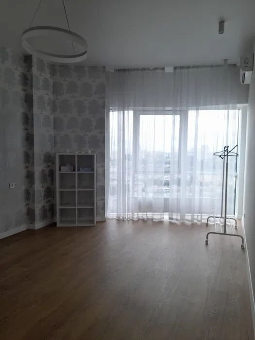 Аренда 3-комнатной квартиры 104 м², Победы просп., 26