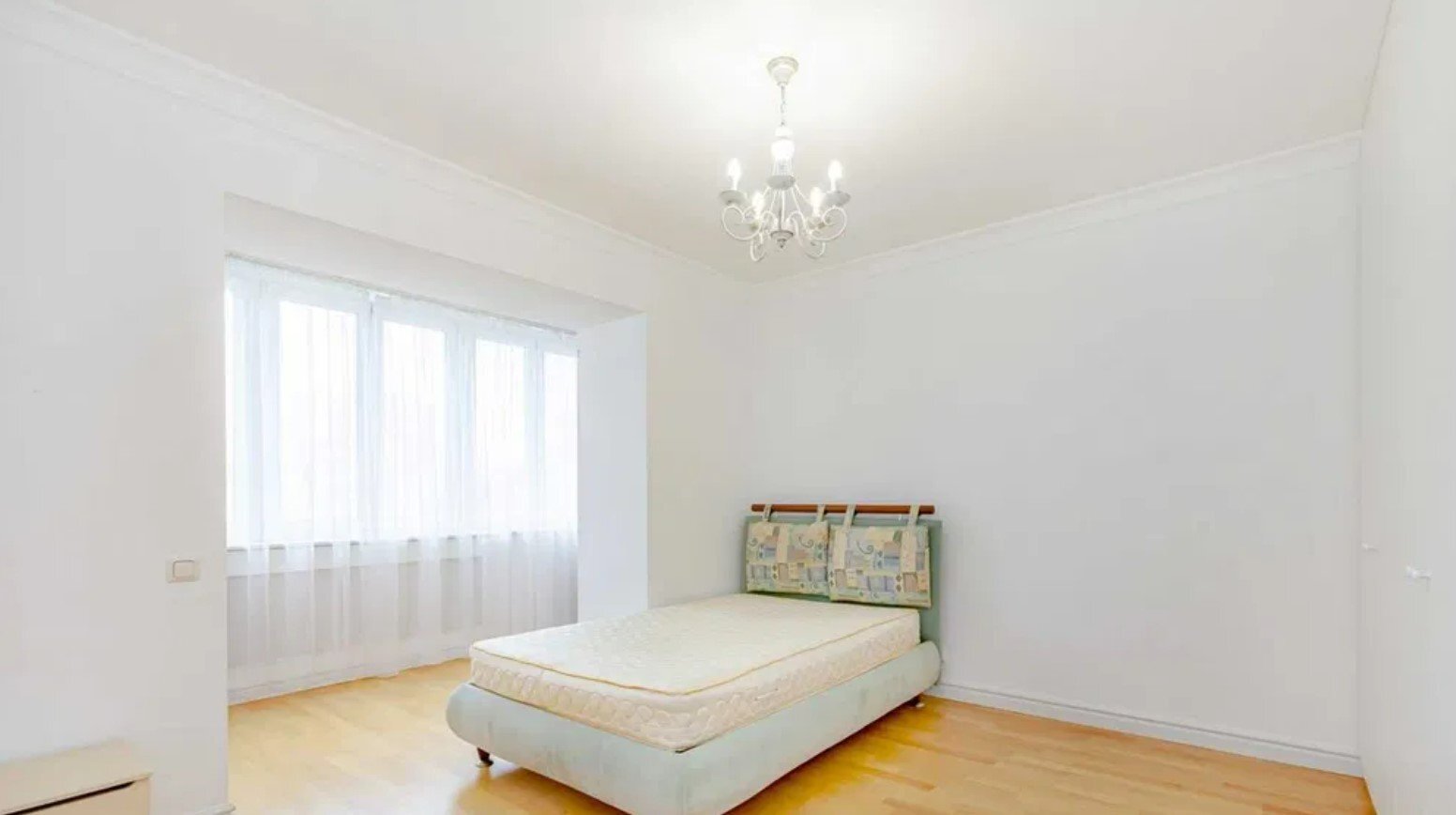 Аренда 5-комнатной квартиры 191 м², Тургенєвська 52-58