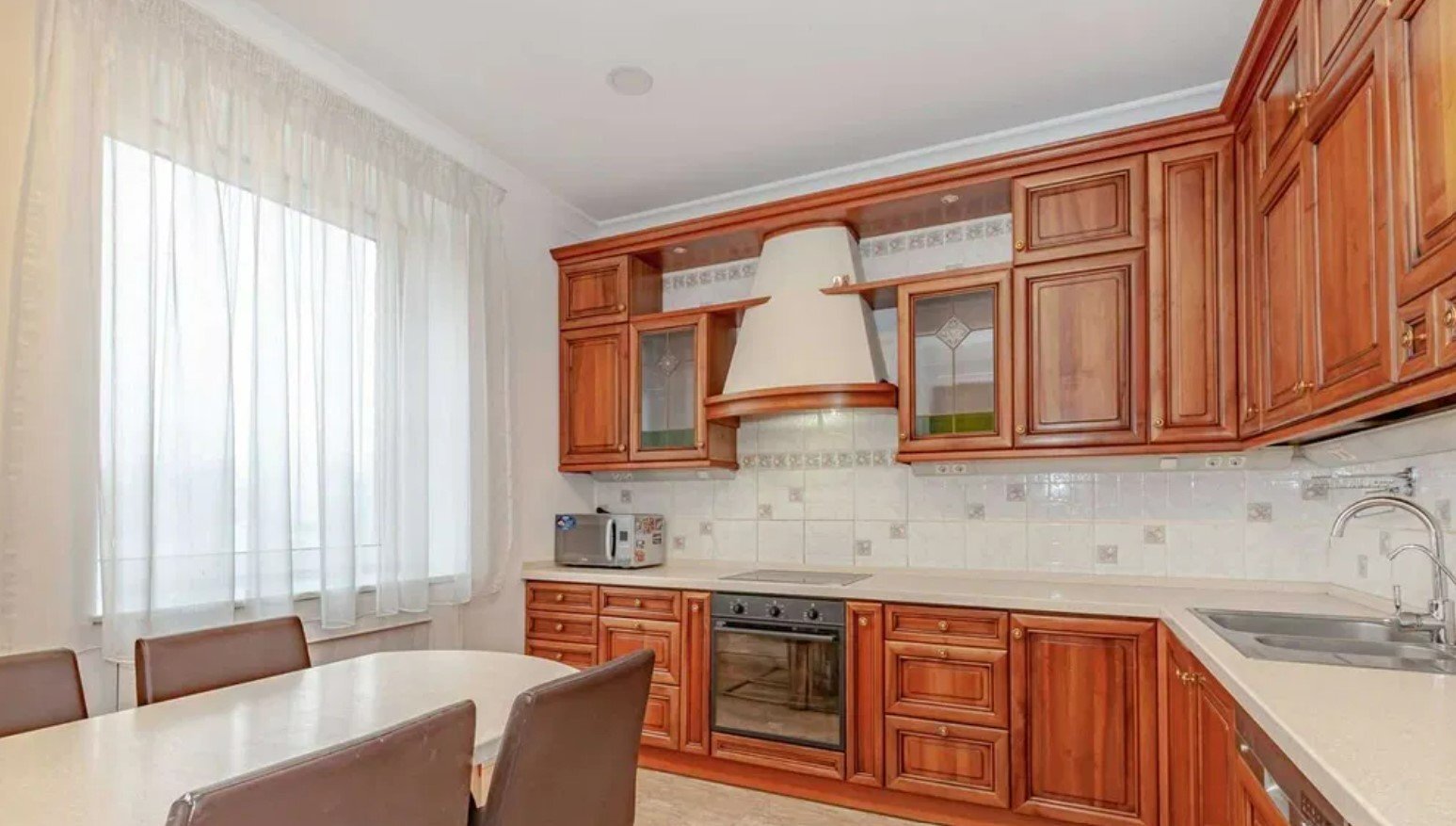 Аренда 5-комнатной квартиры 191 м², Тургенєвська 52-58