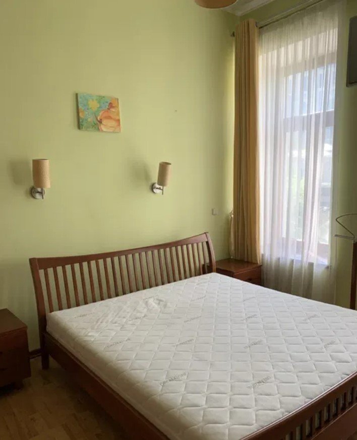 Оренда 3-кімнатної квартири 70 м², Івана Федорова вул., 12
