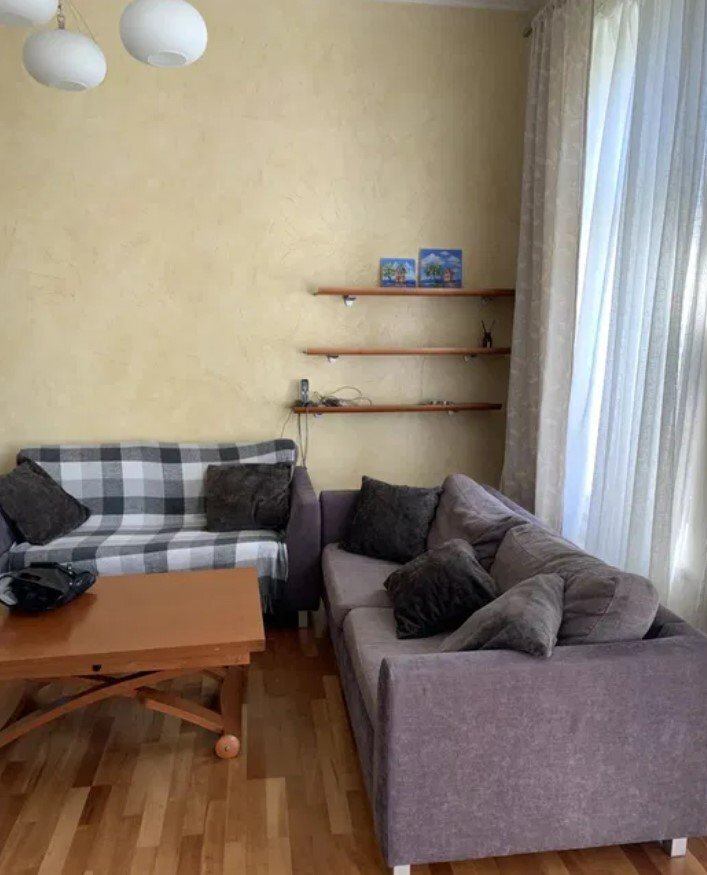 Оренда 3-кімнатної квартири 70 м², Івана Федорова вул., 12