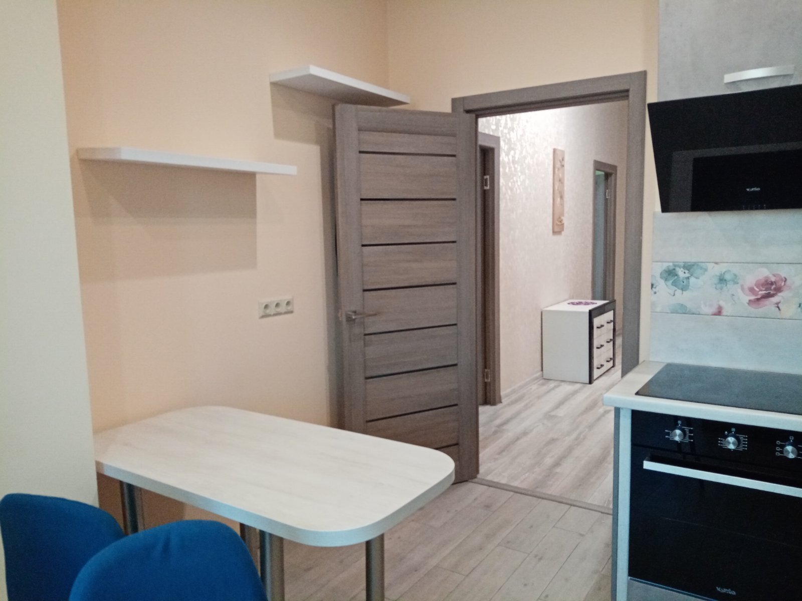 Оренда 2-кімнатної квартири 72 м², Микільсько-Слобідська вул., 3
