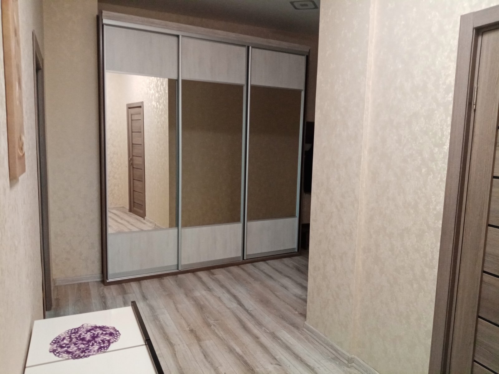 Оренда 2-кімнатної квартири 72 м², Микільсько-Слобідська вул., 3