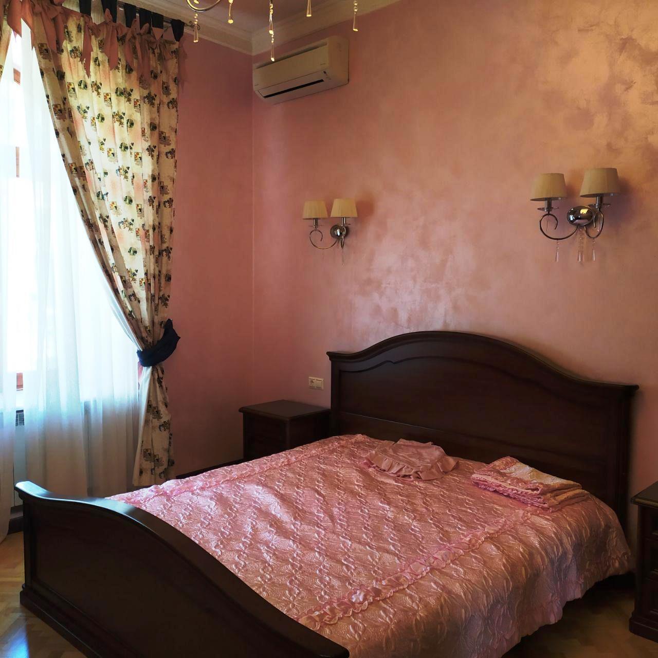 Аренда 4-комнатной квартиры 115 м², Олеся Гончара ул., 90/92