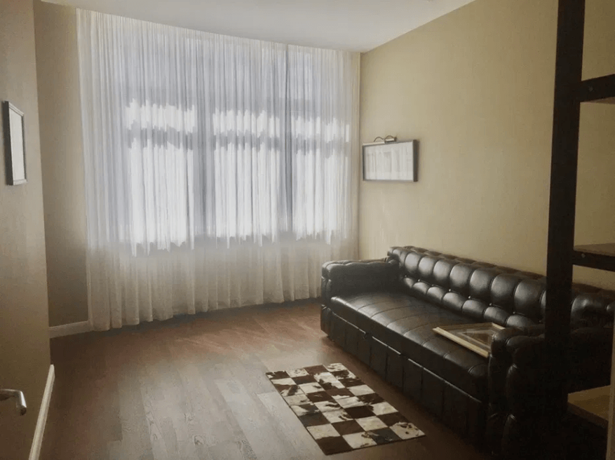 Аренда 5-комнатной квартиры 190 м², Глубочицкая ул., 32б