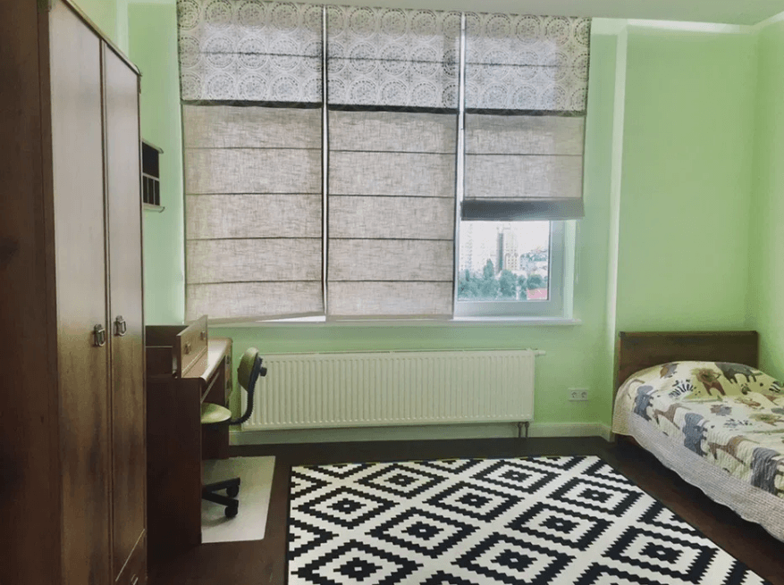 Аренда 5-комнатной квартиры 190 м², Глубочицкая ул., 32б