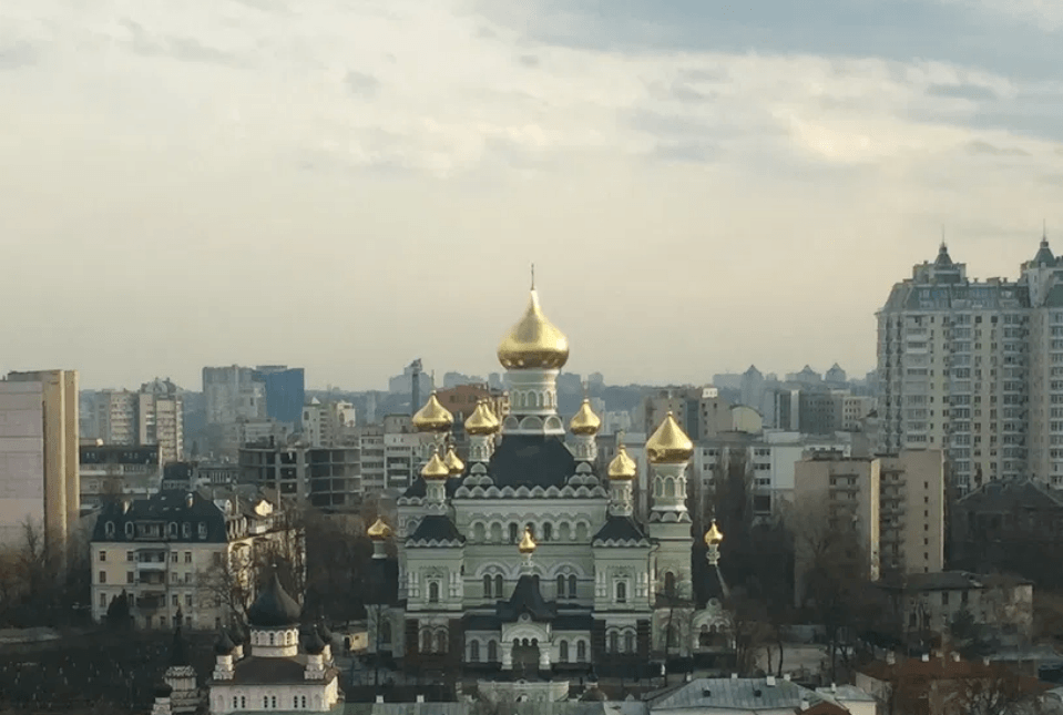 Аренда 5-комнатной квартиры 190 м², Глубочицкая ул., 32б