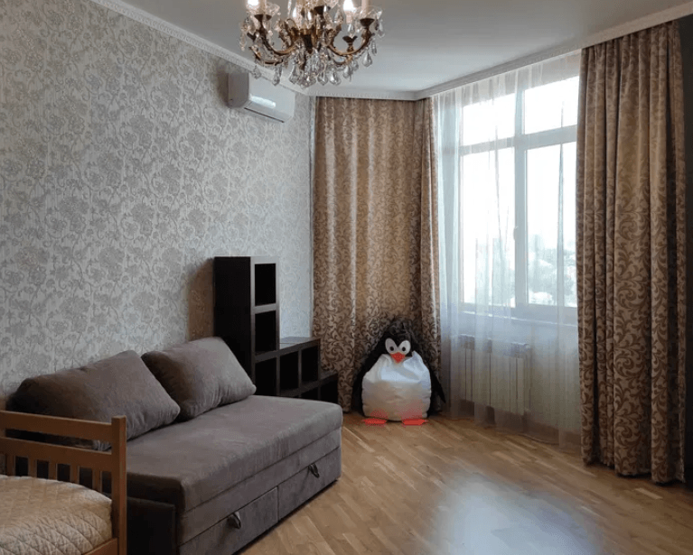 Аренда 3-комнатной квартиры 154 м², Богдана Хмельницкого ул., 58А