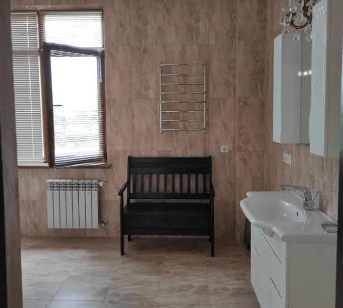 Аренда 3-комнатной квартиры 154 м², Богдана Хмельницкого ул., 58А