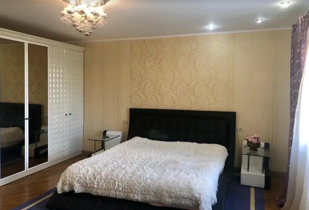 Аренда 3-комнатной квартиры 108 м², Княжий Затон ул., 4