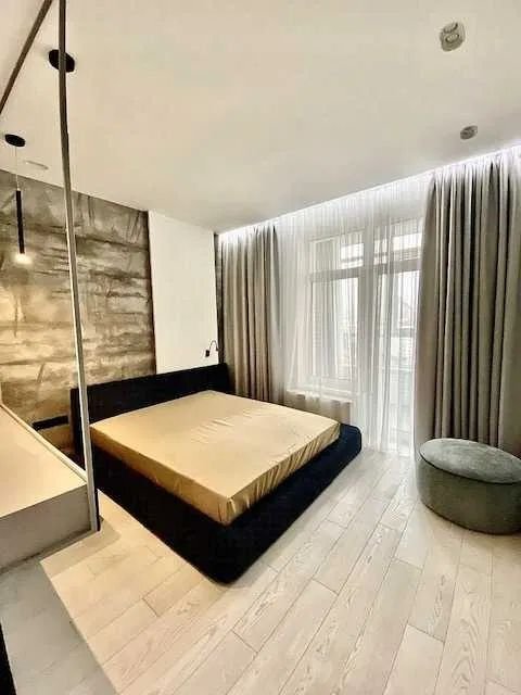 Аренда 1-комнатной квартиры 55 м², Леси Украинки бул., 7В