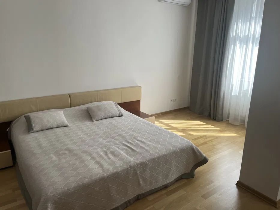 Аренда 3-комнатной квартиры 164 м², Бульварно-Кудрявская ул., 36