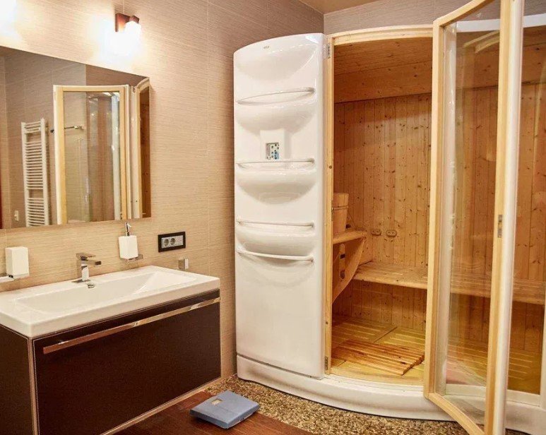 Аренда 2-комнатной квартиры 98 м², Жилянская ул., 59