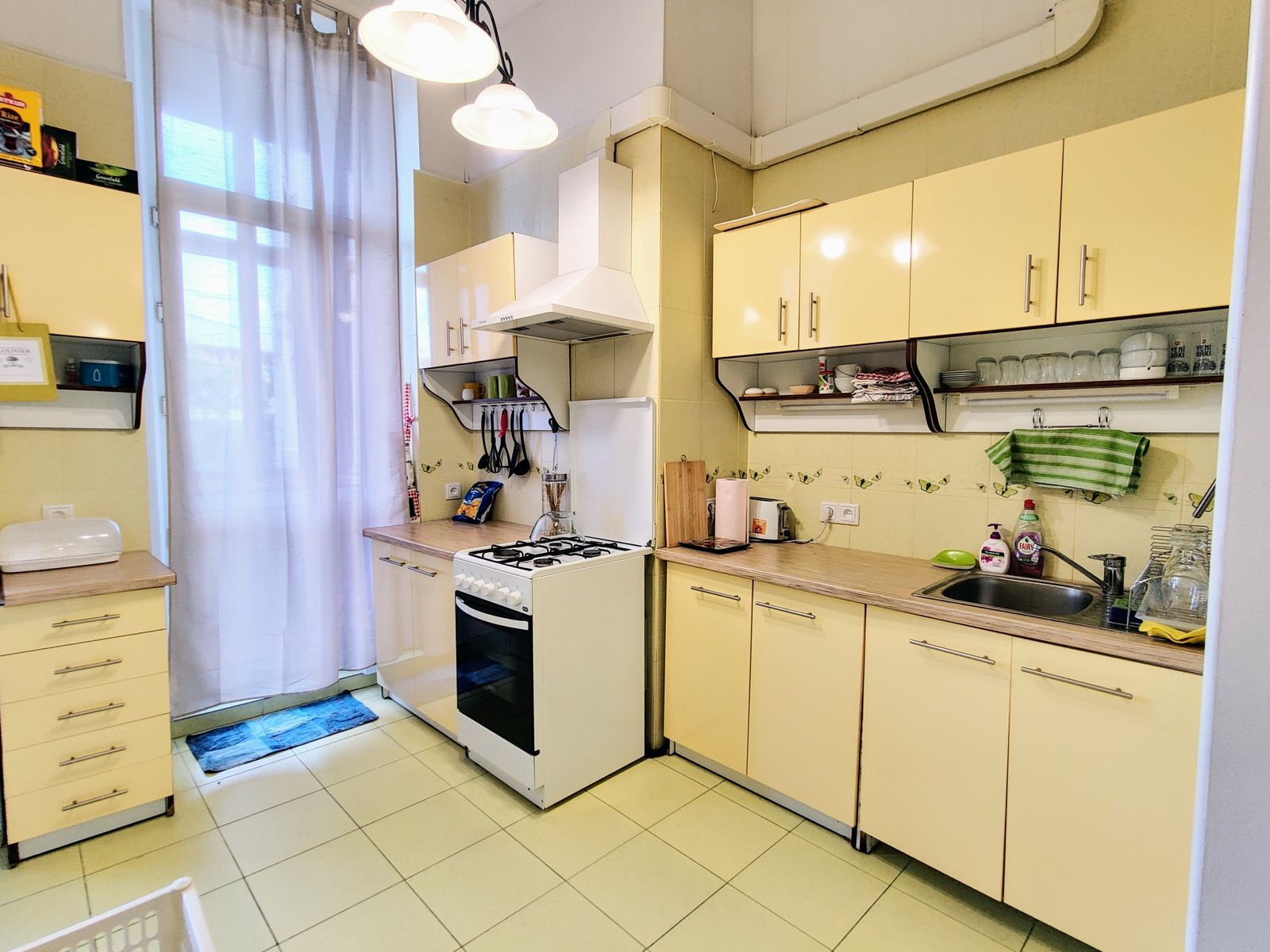 Аренда 3-комнатной квартиры 96 м², Банковая ул., 1/10