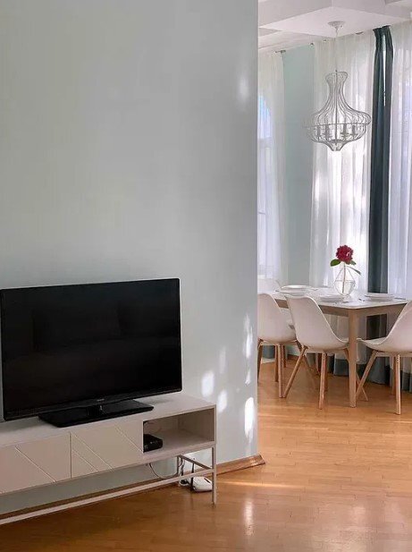 Оренда 2-кімнатної квартири 70 м², Лютеранська вул., 13