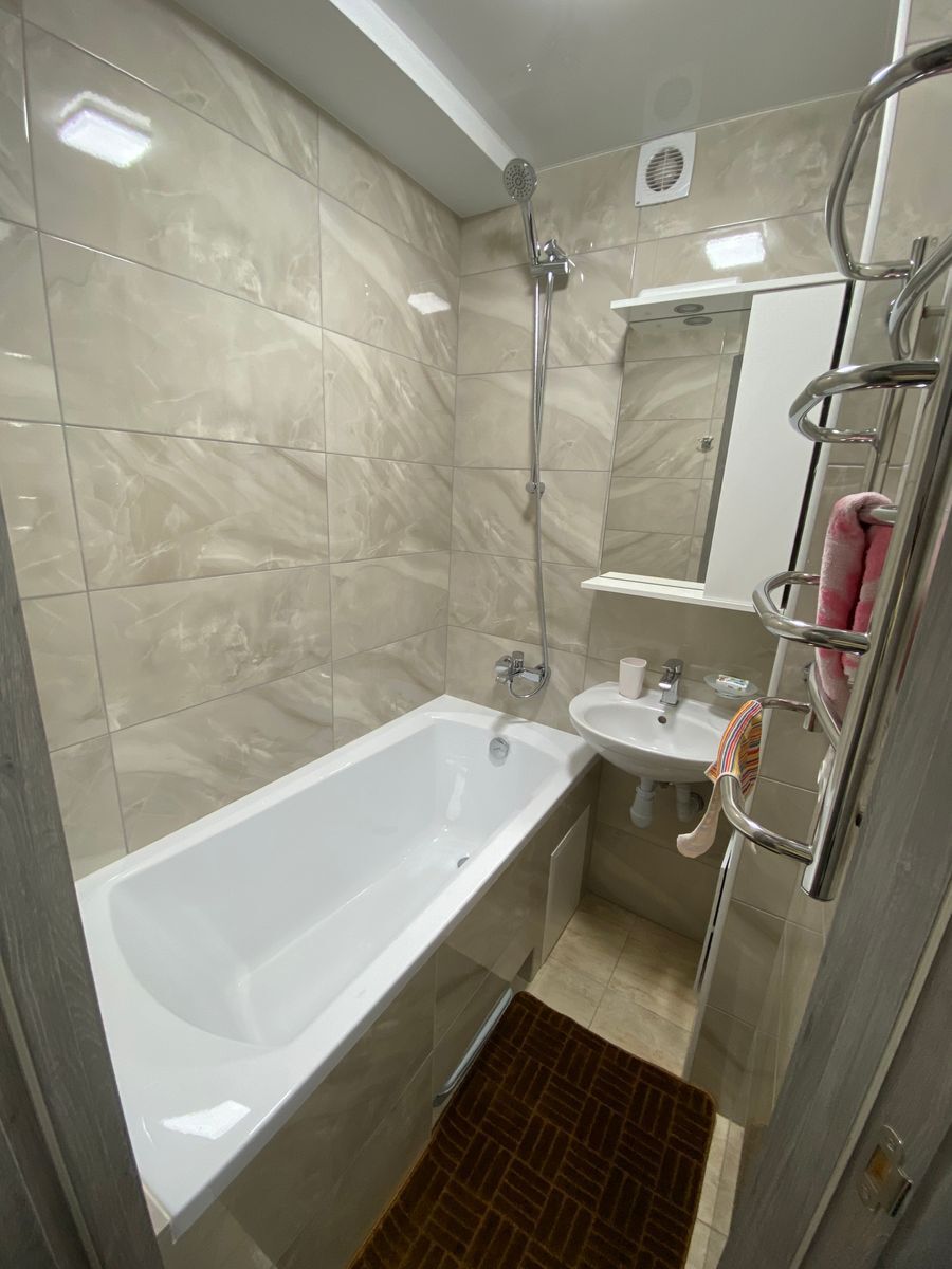 Оренда 2-кімнатної квартири 47 м², Перемоги просп., 16