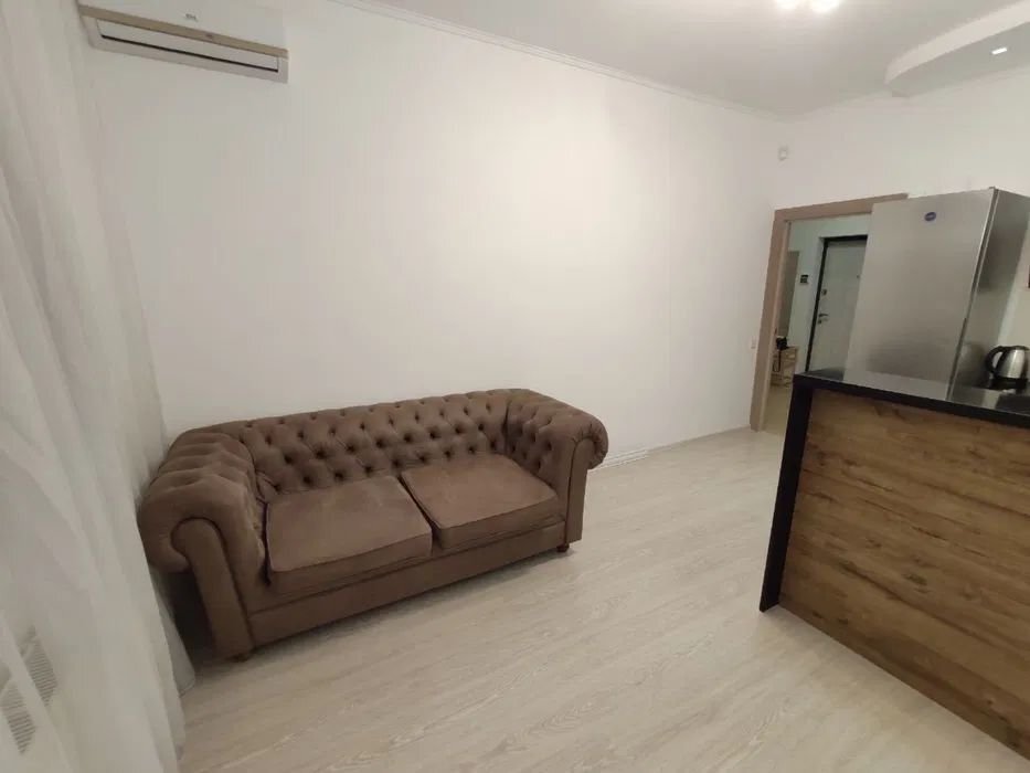Оренда 1-кімнатної квартири 55 м², Василя Тютюнника вул., 51/1А