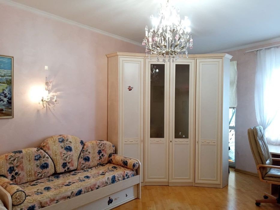 Аренда 3-комнатной квартиры 135 м², Евгения Коновальца ул., 36Б