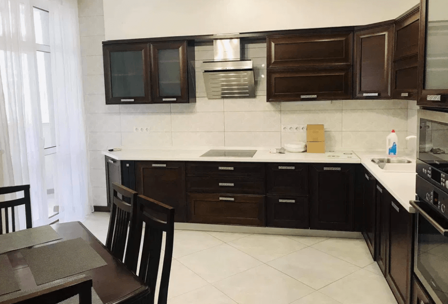 Аренда 2-комнатной квартиры 112 м², Евгения Коновальца ул., 44А