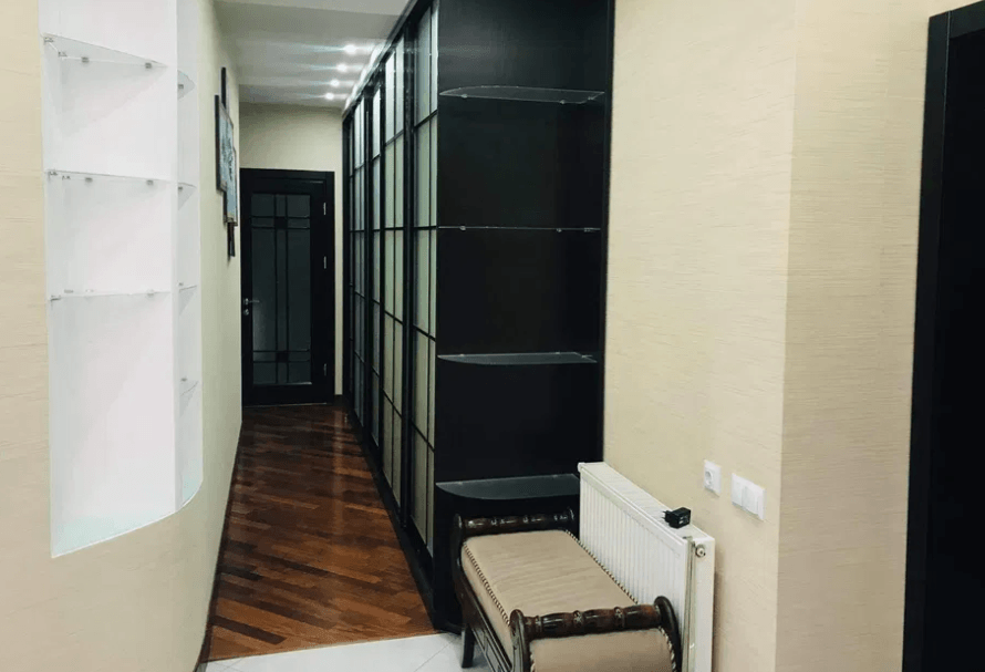 Оренда 2-кімнатної квартири 112 м², Євгена Коновальця вул., 44А