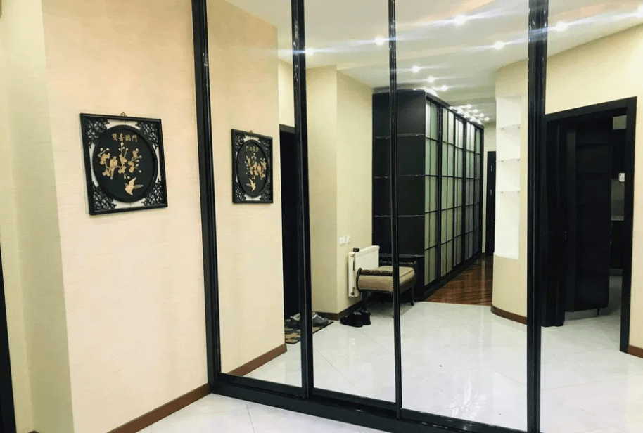 Аренда 2-комнатной квартиры 112 м², Евгения Коновальца ул., 44А